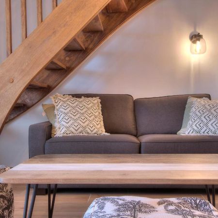 Apt - 4 Pers - Petit Duc - Renove - 44M² - Centre De Mont Rocquefeuil - Saint-Gilles-les-Bains Exterior foto